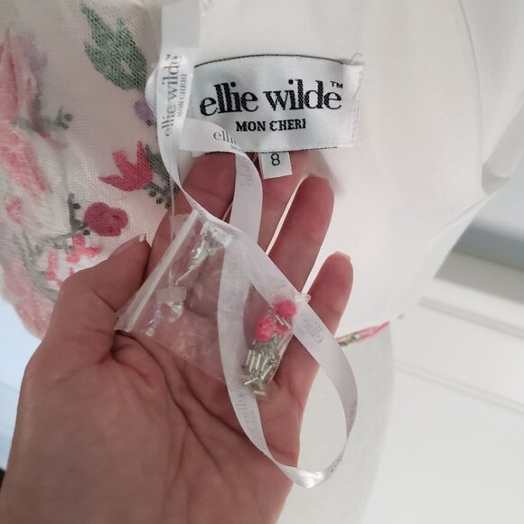 NEW Ellie Wilde Sheer Beaded Embroidered Sparkly Floral Sleeveless Crop Top SM - Picture 6 of 12